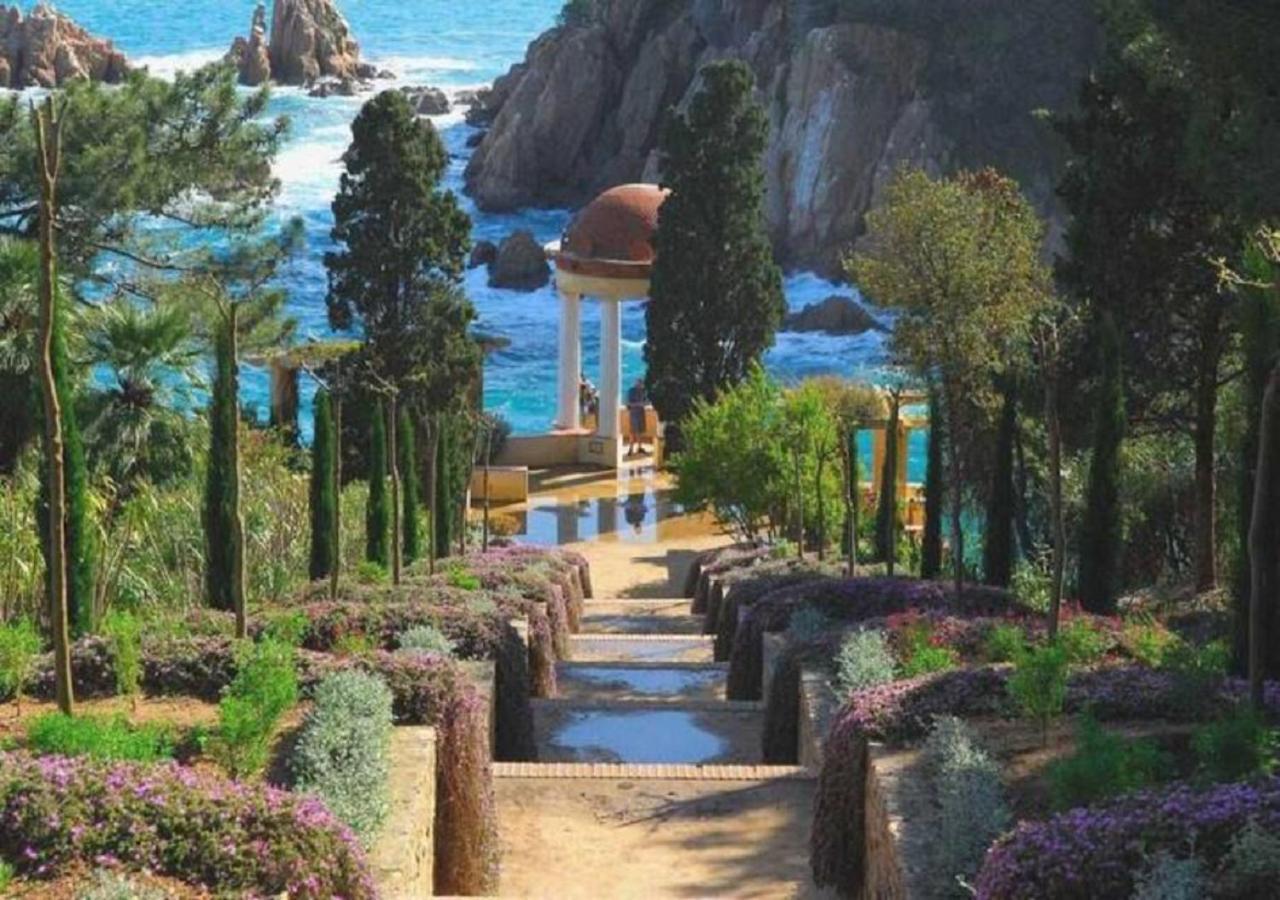 Apto. Jardin De Santa Barbara بلانيس المظهر الخارجي الصورة